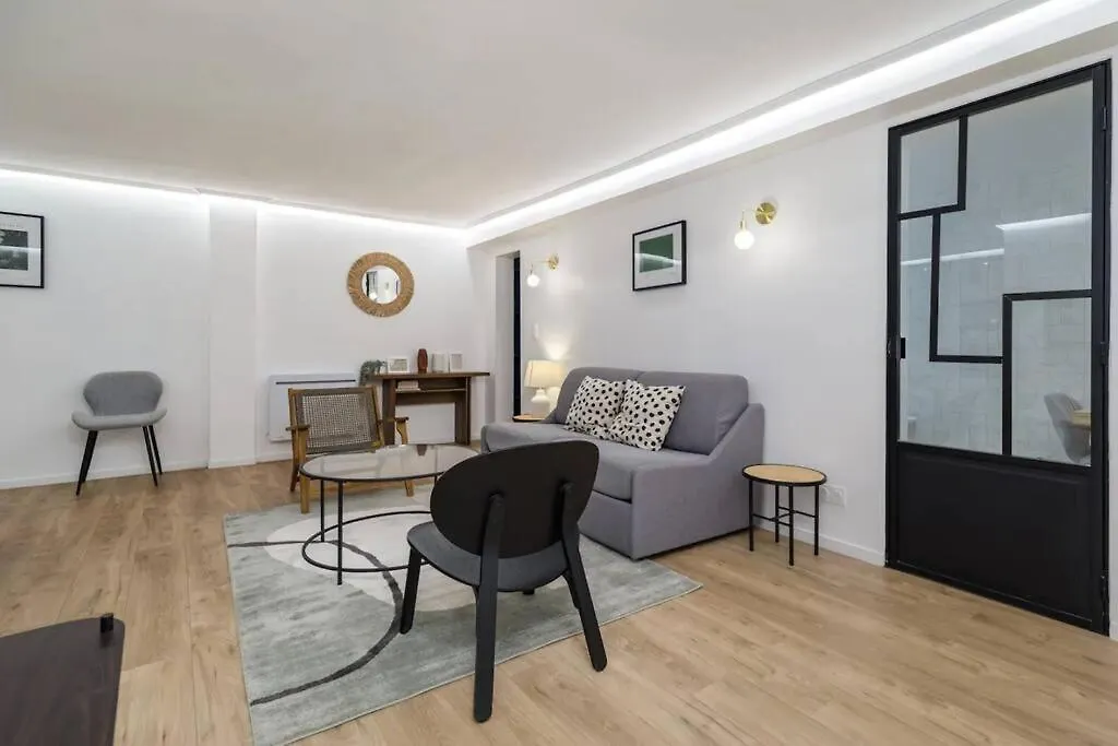 Spacious In Opera With 3bdr For 6pax Párizs