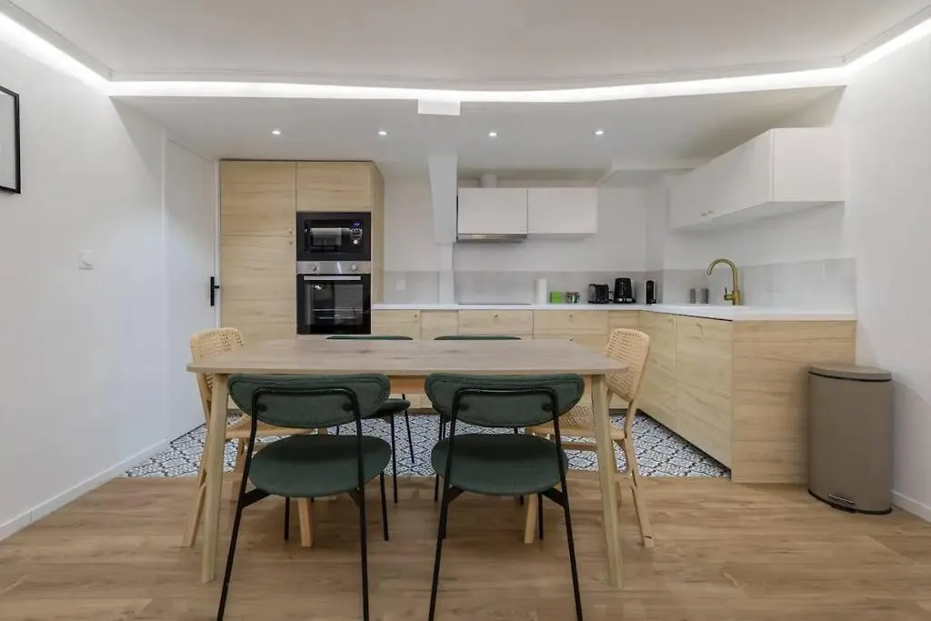 דירה Spacious In Opera With 3bdr For 6pax